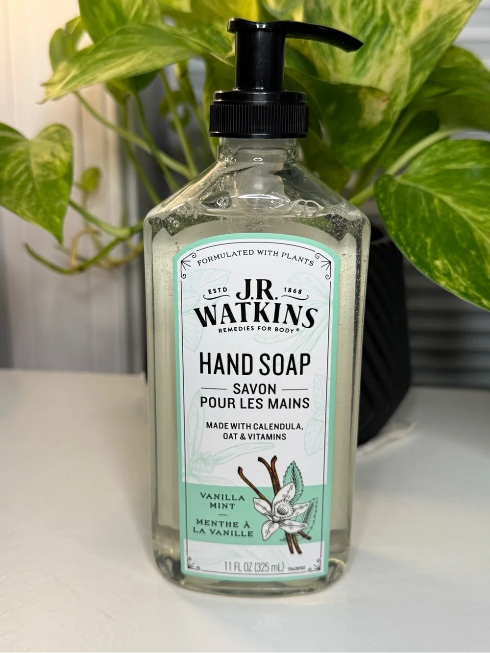 J.R. Watkins Vanilla Mint Hand Soap 11 oz Plant Based Calendula Oat Vitamins Veg